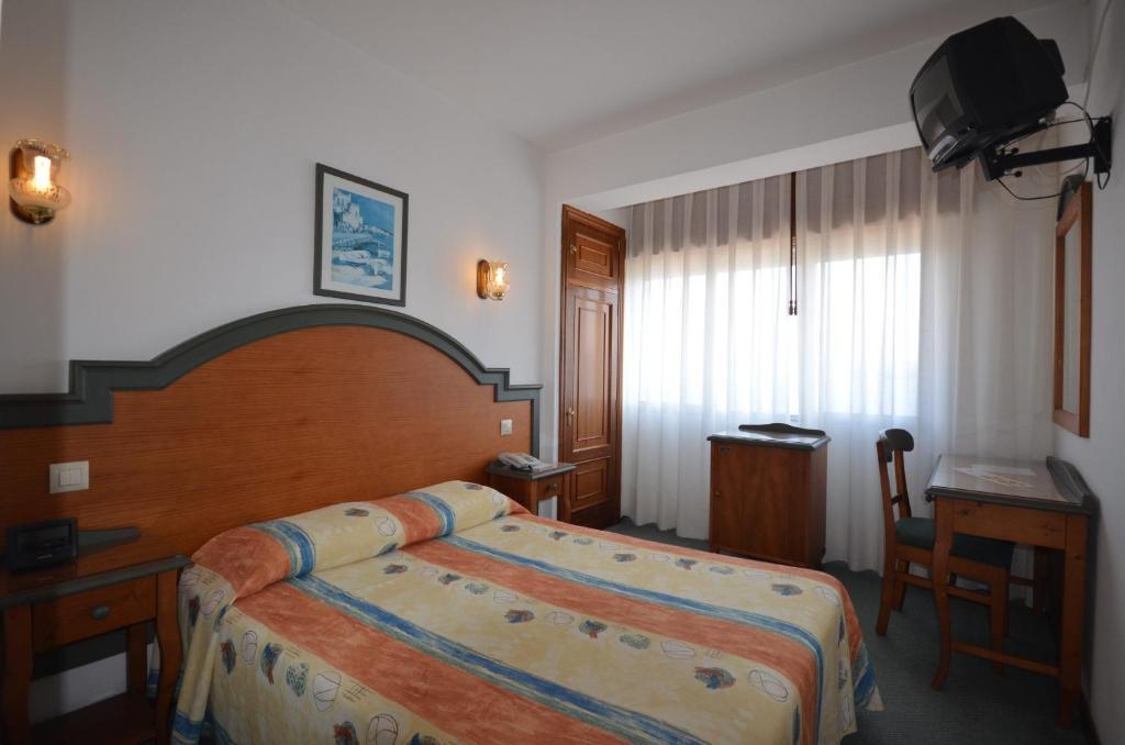 Hotel Touris Ardía الغرفة الصورة